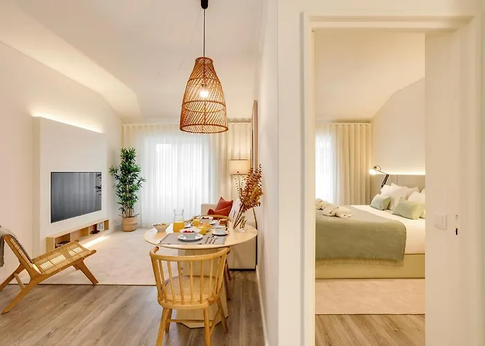 Virtudes Premium Apartment By Da\'Home